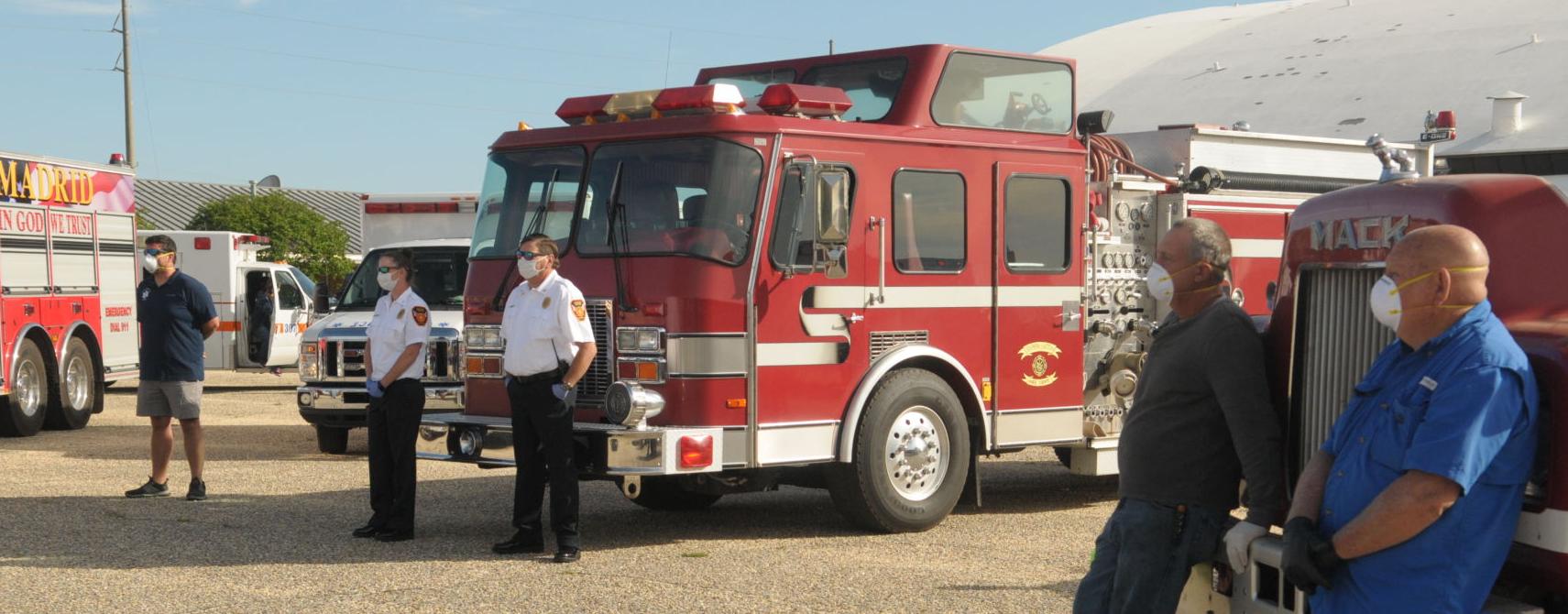 First responders give rolling salute to local health care workers